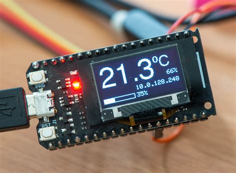 96-inch 128x64 OLED display connected via I2C. . Heltec esp32 battery monitor